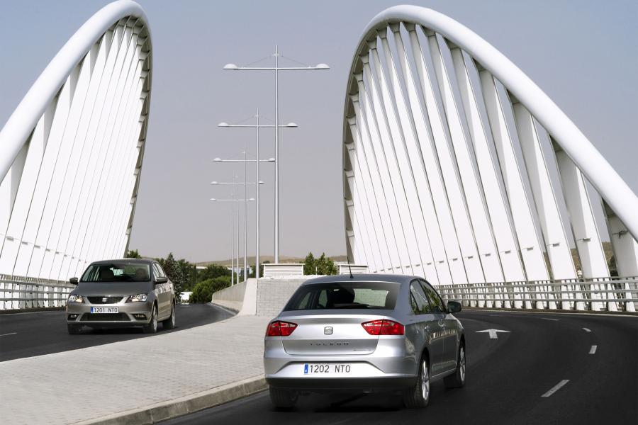  Seat Toledo EcoMotive 2012 года  (фото 7 из 42)